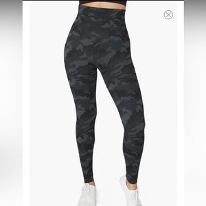 New without tags Belly Bandit compression leggings